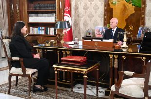 قيس سعيد يلتقي سارة الزعفراني الزنزري ويؤكد: قرارات قادمة لرفع الضيم عن الشعب