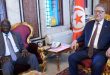 إبراهيم بودربالة يستقبل سفير الكاميرون ويدعو لتوحيد المواقف الإفريقية