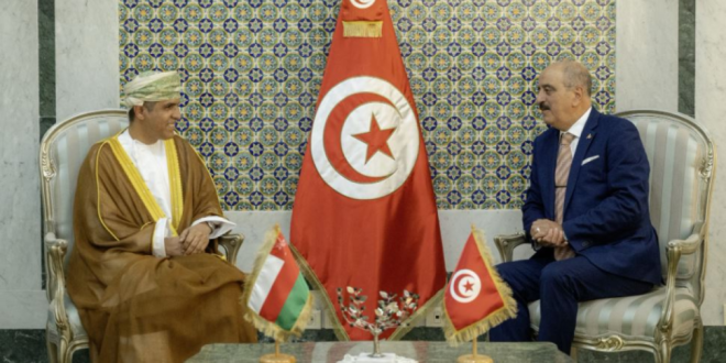 وزير الخارجية يستقبل سفير سلطنة عمان بتونس لتعزيز الاستثمار