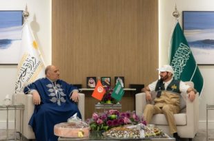 وزير الشؤون الدينية يسلّم رسالة قيس سعيد إلى العاهل السعودي