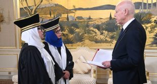 فضيلة القرقوري وإيناس زنينة تؤديان اليمين أمام قيس سعيد