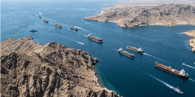 بموافقة عُمانية.. بريطانيا وفرنسا تعلنان نشر بعثة عسكرية في مضيق هرمز