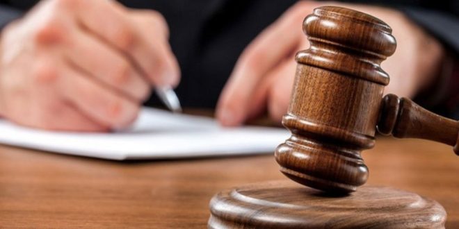 فتاة استعملت كطُعم لسلب سيارة تاكسي.. تفاصيل الإطاحة بوفاق إجرامي في القصرين