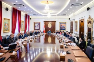 رئيسة الحكومة سارة الزعفراني تترأس مجلس وزراء لبحث الأمن الطاقي والغذائي والصحة