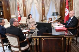قيس سعيد: تونس أوفت بكل تعهداتها المالية ولم تتأخر عن سداد ديونها