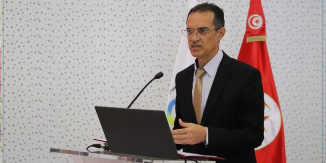 وزير الفلاحة يوضح مستجدات منح تراخيص تعليب المياه المعدنية في تونس
