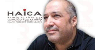 نقابة الصحفيين التونسيين تتضامن مع هشام السنوسي وتطالب بشفافية ملكية الإعلام