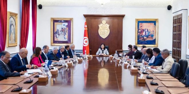 التوجهات الكبرى لمشروع قانون المالية لسنة 2027 في مجلس وزاري مضيق
