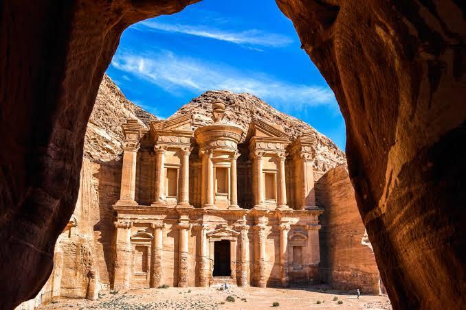 مدينة البتراء الأردنية،
