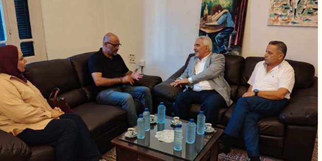 نقابة الصحفيين واتحاد الشغل يبحثان واقع الحريات والأزمات الاقتصادية والاجتماعية