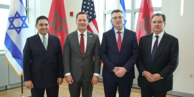 المغرب و"الكيان" يتفقان على رفع مستوى العلاقات الدبلوماسية إلى سفارات كاملة واستئناف الرحلات الجوية