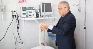 وزير الصحة يؤكد استفادة 3000 مريض من العيادات الذكية.. ومشاريع جديدة للتقصي المبكر للسرطان والجلطات