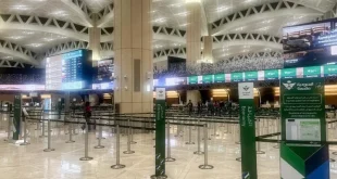 شلل في الملاحة الجوية بعد إغلاق مطار الرياض إثر هجمات دامية وتنديد دولي واسع