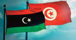 وزارة التجارة تصدر مذكرة يقظة: 4 نصوص تنظيمية ليبية جديدة لتأطير الصادرات والمبادلات